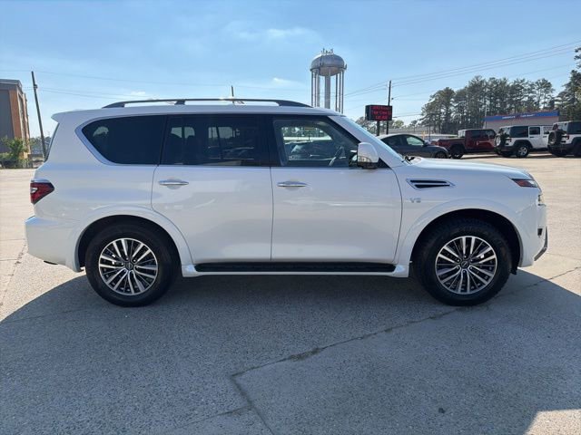 Used 2022 Nissan Armada SL w/ Captain's Chairs Package image 5
