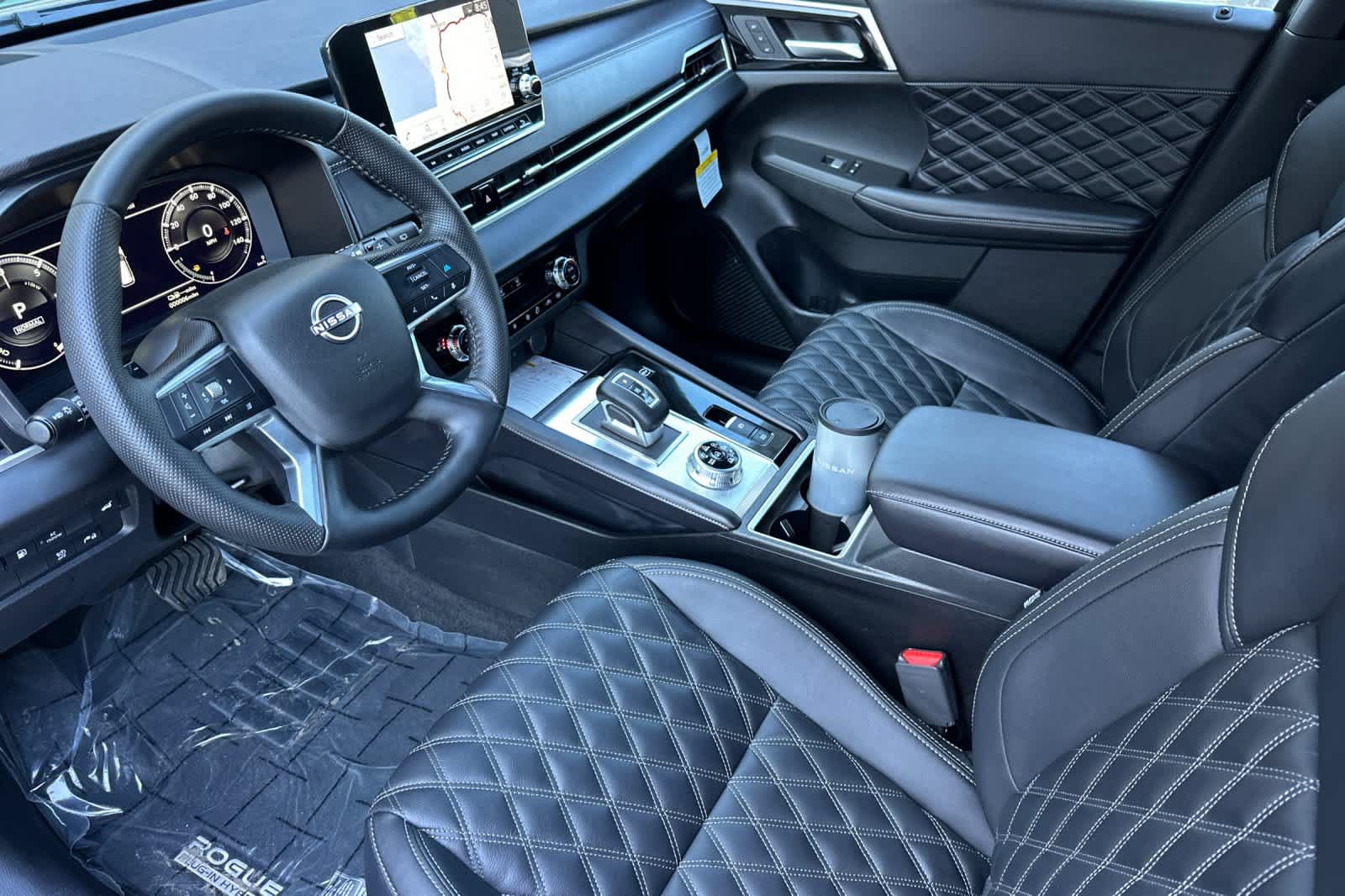 New 2026 Nissan Rogue Platinum AWD/4WD image 11