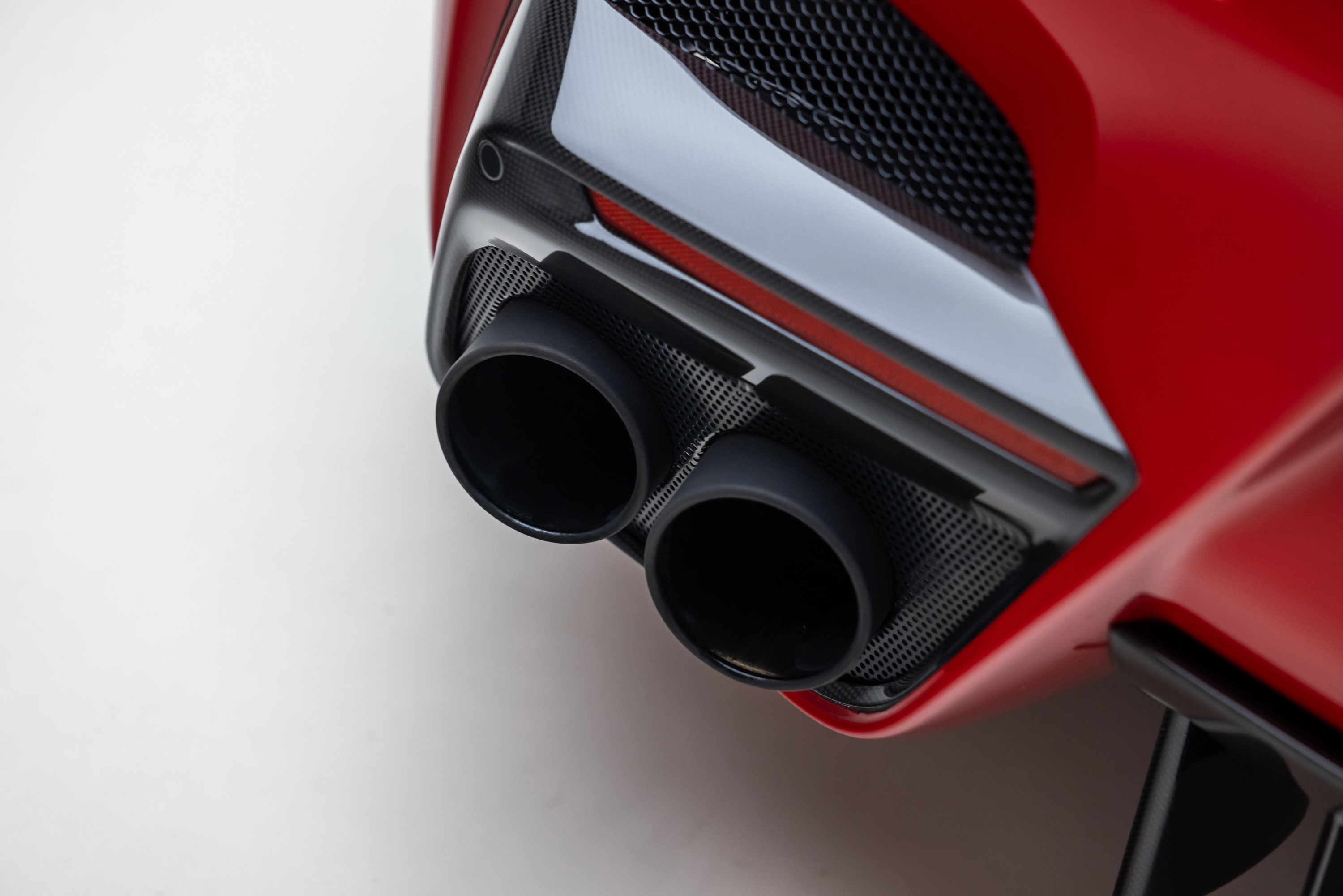 Certified 2017 Ferrari F12tdf image 44