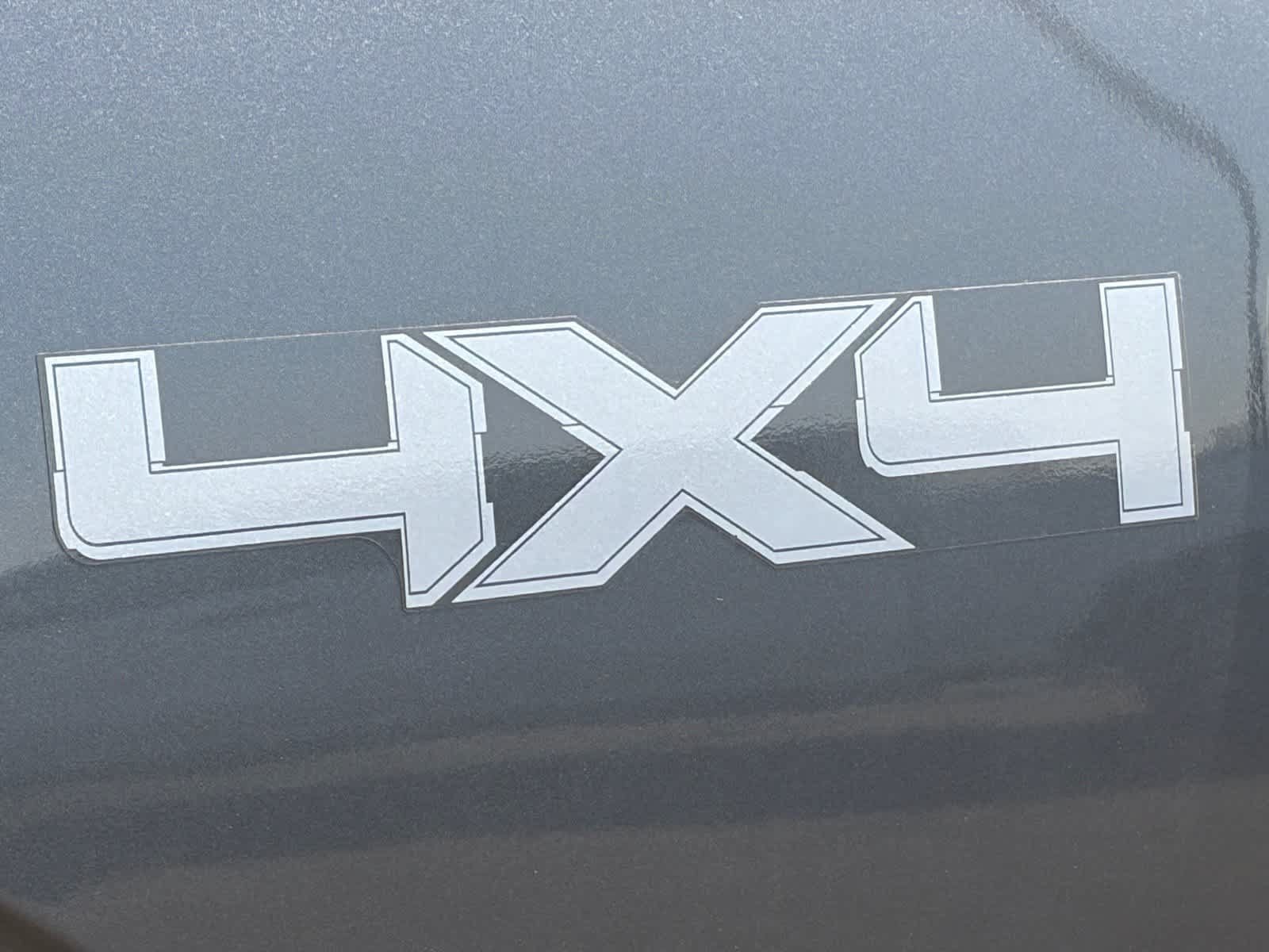 Used 2012 Ford F150 XLT w/ XLT Chrome Pkg AWD/4WD image 24