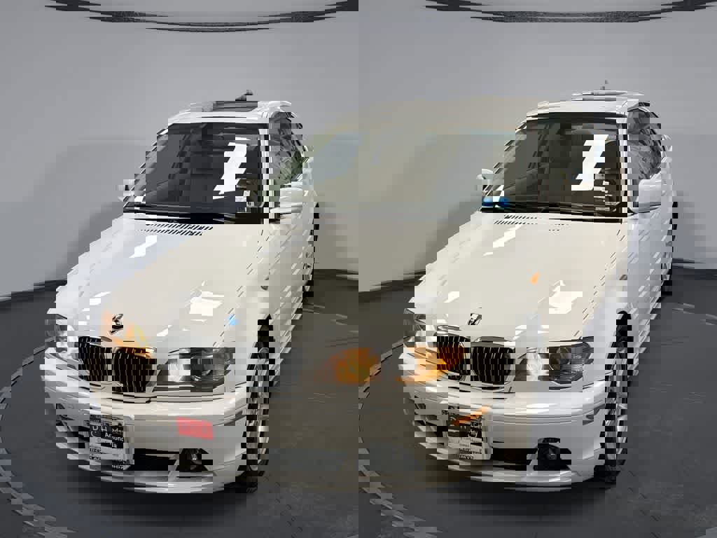 Used 2004 BMW 325Ci Coupe image 1