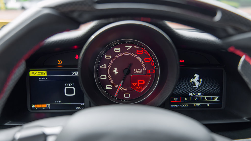 Used 2020 Ferrari 488 Pista Coupe RWD image 18