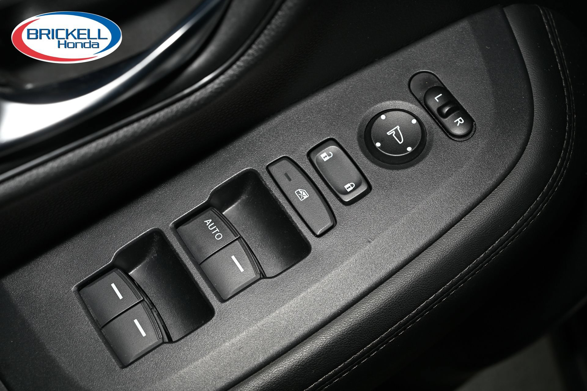 Certified 2024 Honda HR-V LX image 30