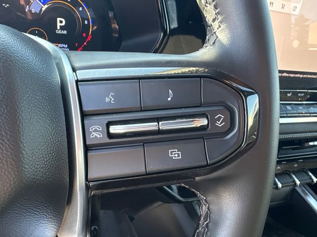 Used 2024 Chevrolet Colorado LT w/ LT Convenience Package image 33