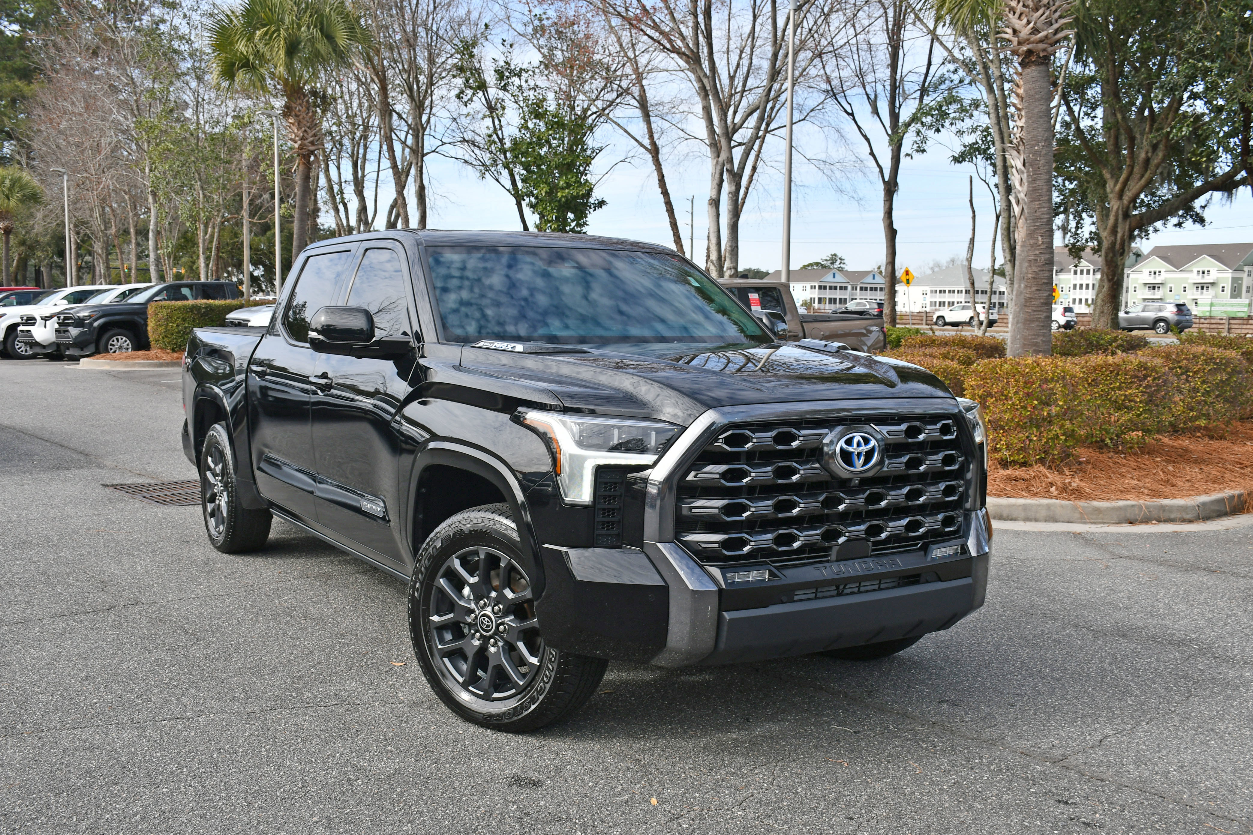 Used 2023 Toyota Tundra Platinum image 6