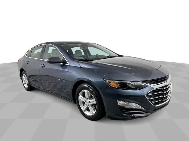 Used 2020 Chevrolet Malibu LS FWD image 2