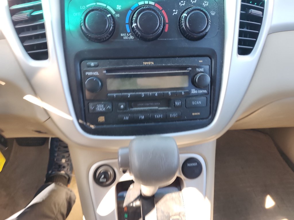 Used 2005 Toyota Highlander 2WD V6 image 22