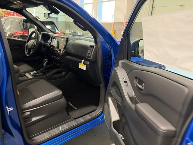 New 2026 Nissan Frontier SV w/ SV Convenience Package AWD/4WD image 14
