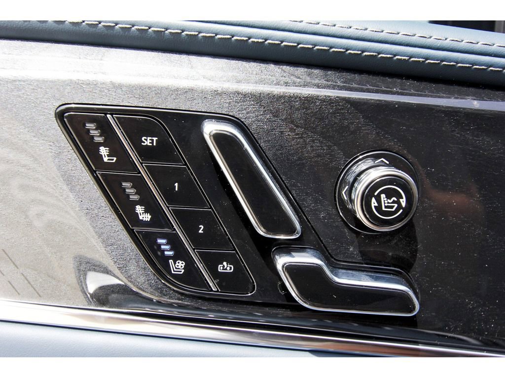 New 2026 Cadillac Escalade IQL Luxury image 22