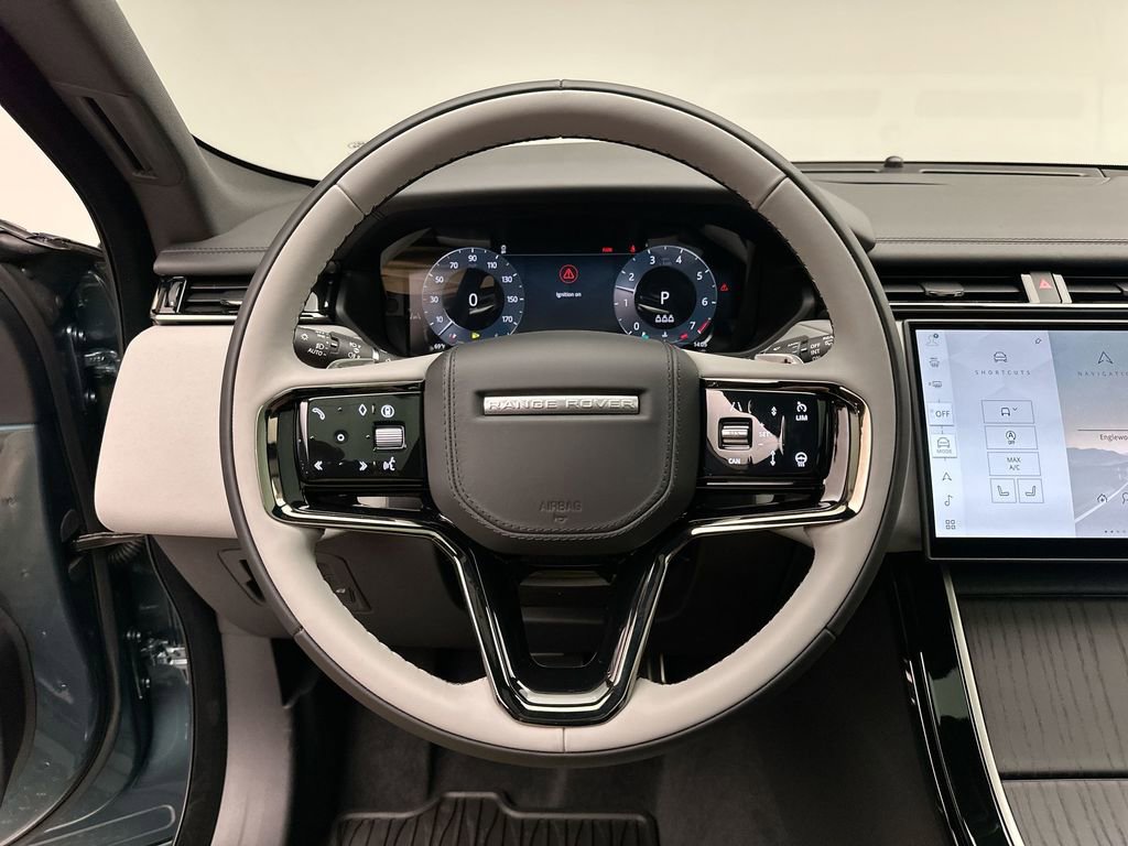 New 2026 Land Rover Range Rover Velar Dynamic SE image 13