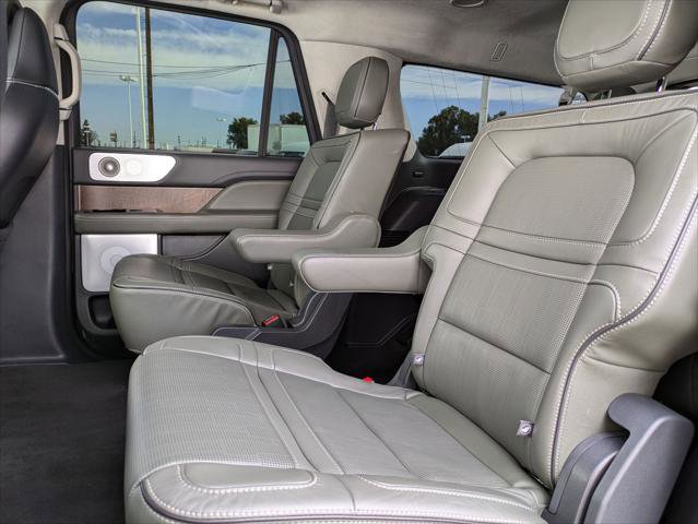 New 2023 Lincoln Navigator L Black Label AWD/4WD image 28