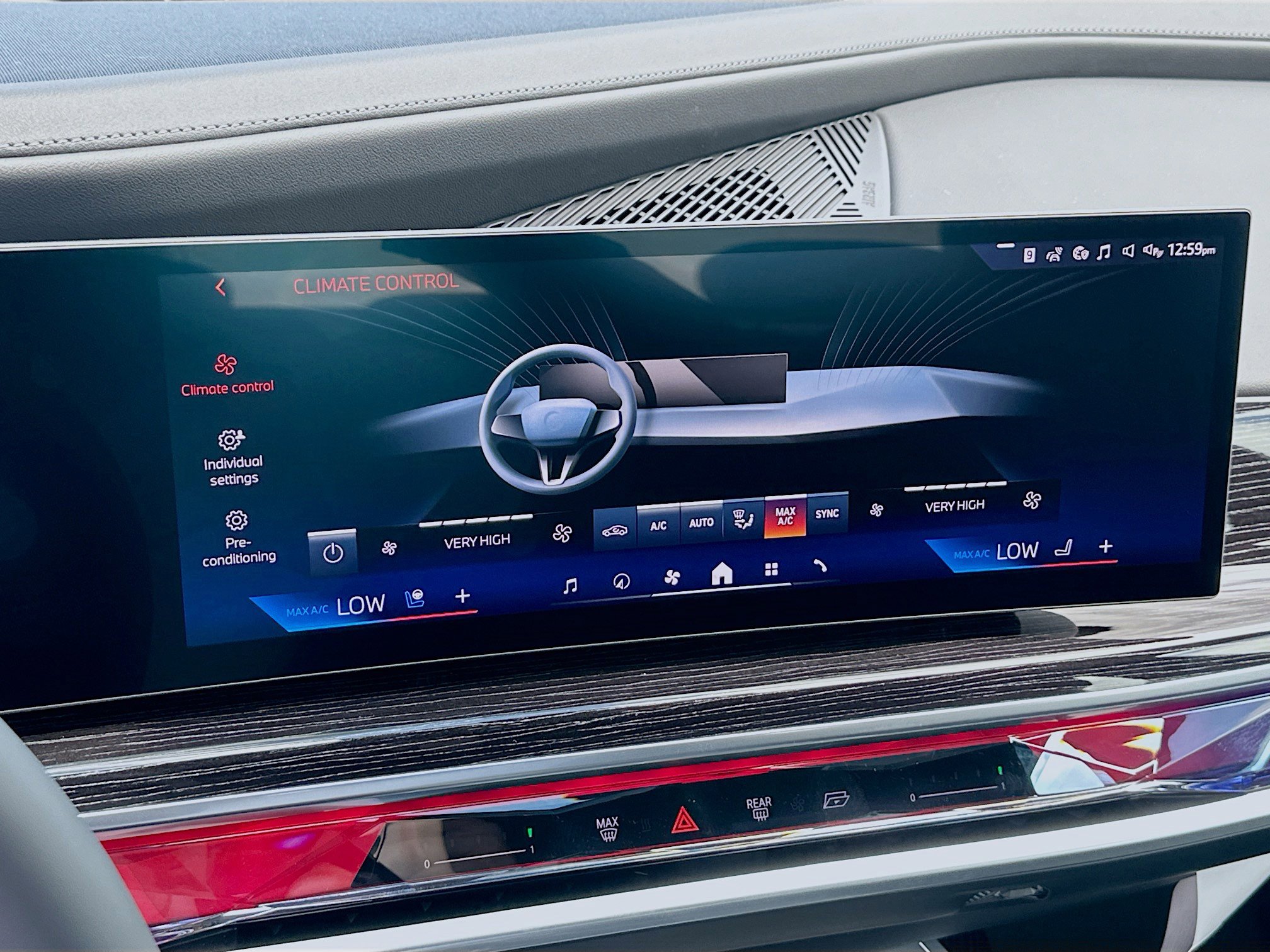 New 2026 BMW 750e xDrive w/ Executive Package image 13