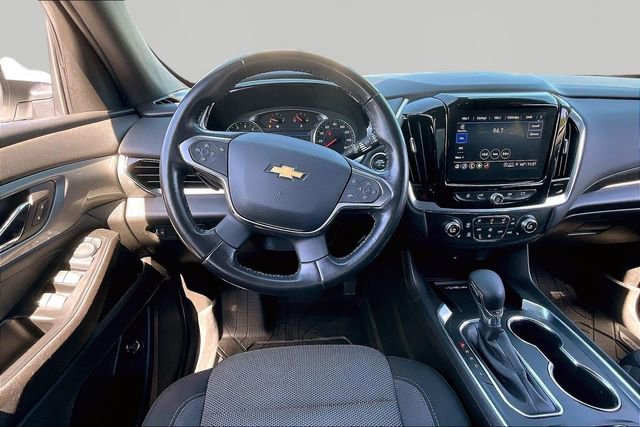 Used 2022 Chevrolet Traverse LT w/ LPO, Floor Liner Package AWD/4WD image 8