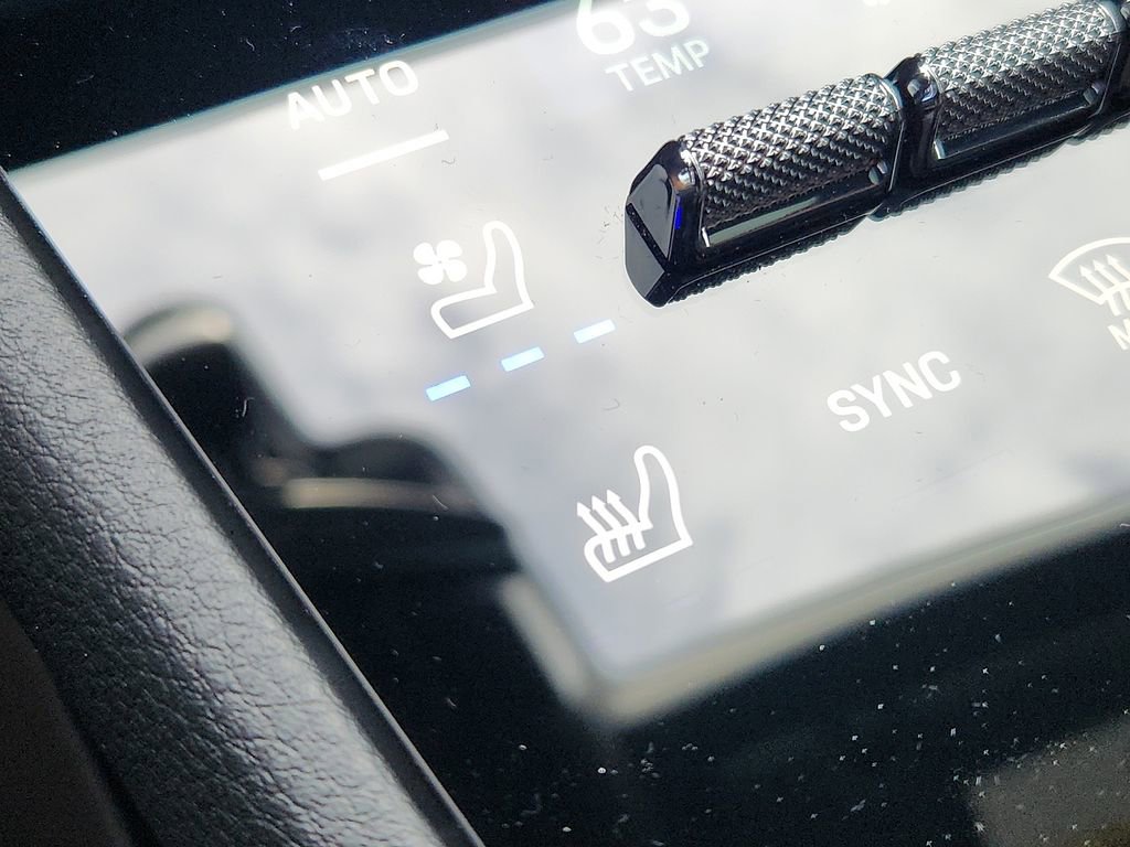 New 2026 Porsche Cayenne Coupe image 18