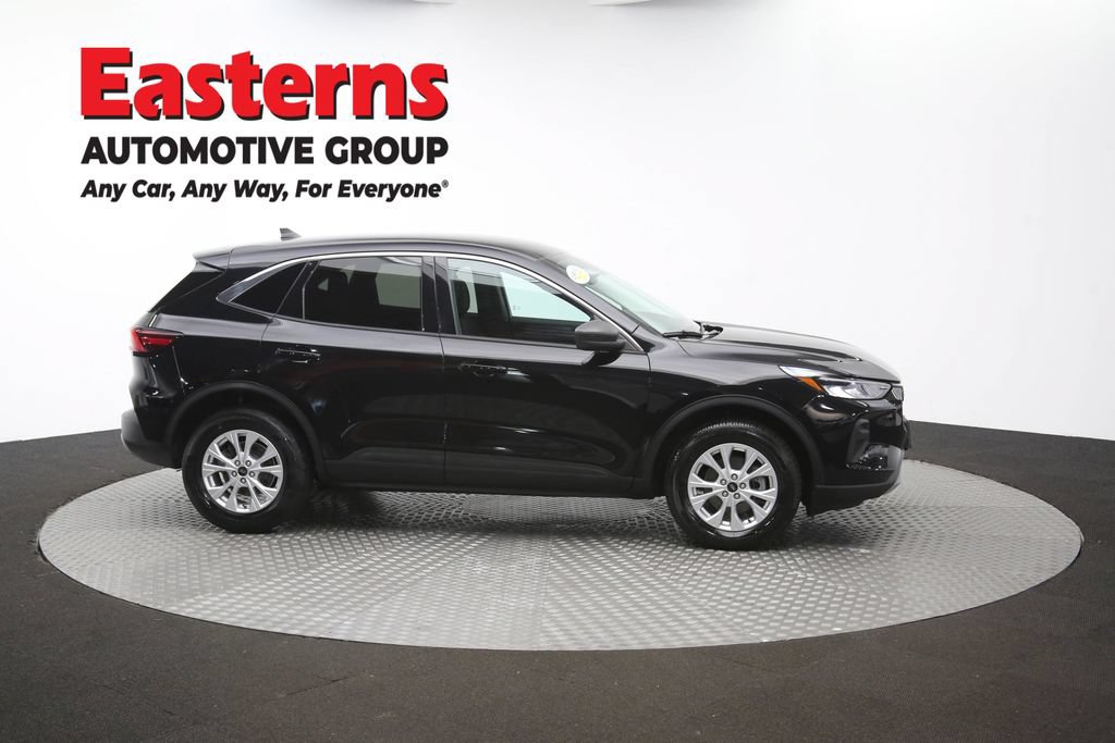 Used 2023 Ford Escape Active AWD/4WD image 45