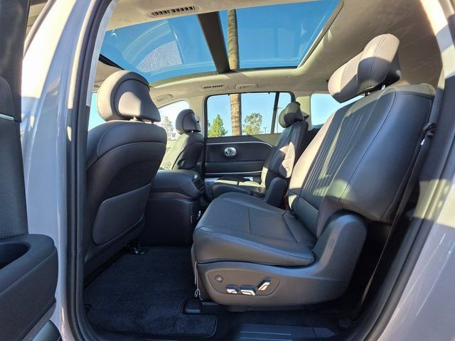 New 2026 Hyundai Ioniq 9 Calligraphy image 14