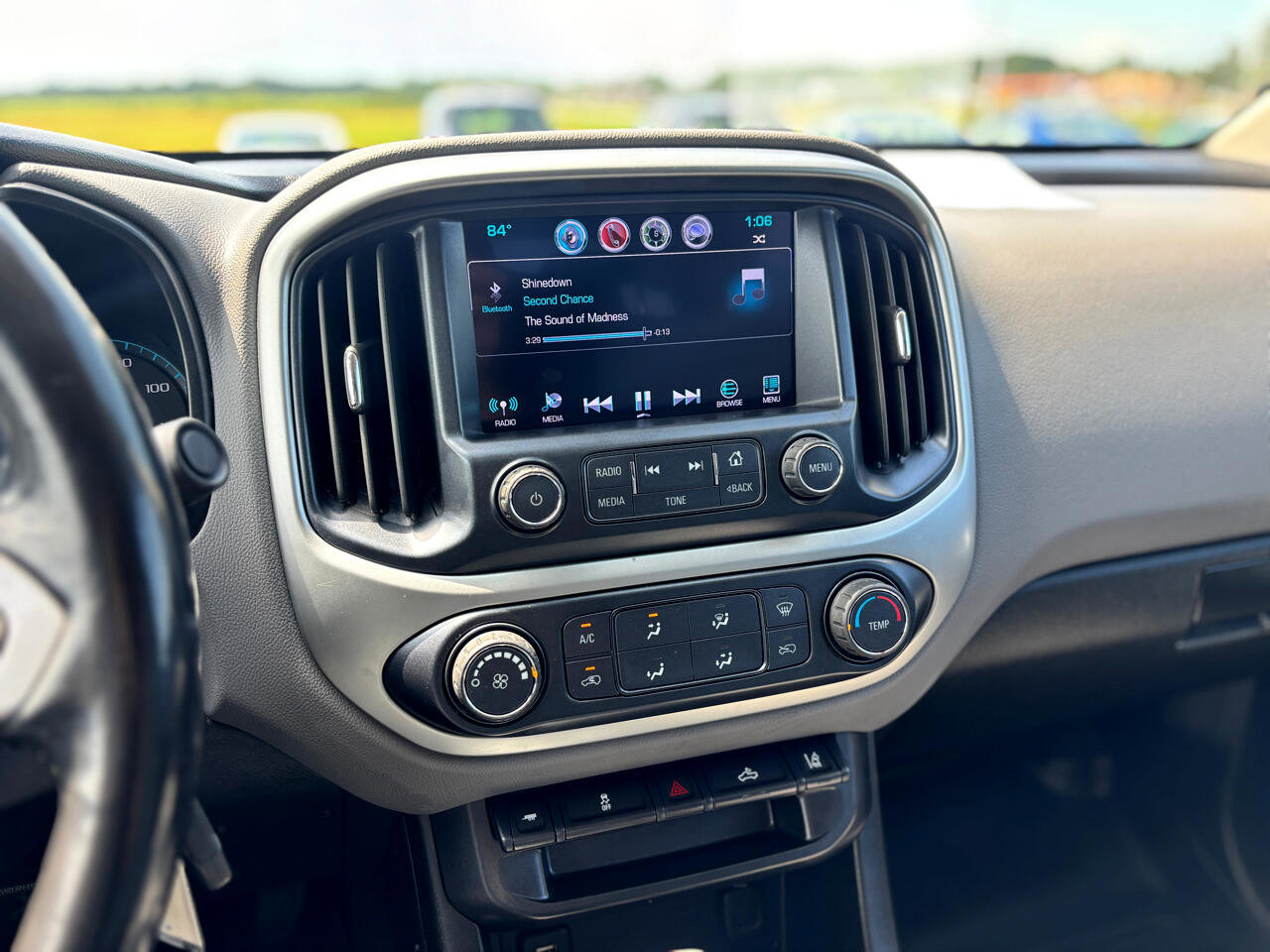 Used 2017 Chevrolet Colorado LT w/ Safety Package image 16