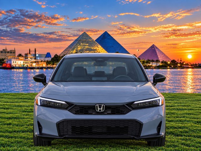 Used 2026 Honda Civic Sport image 2