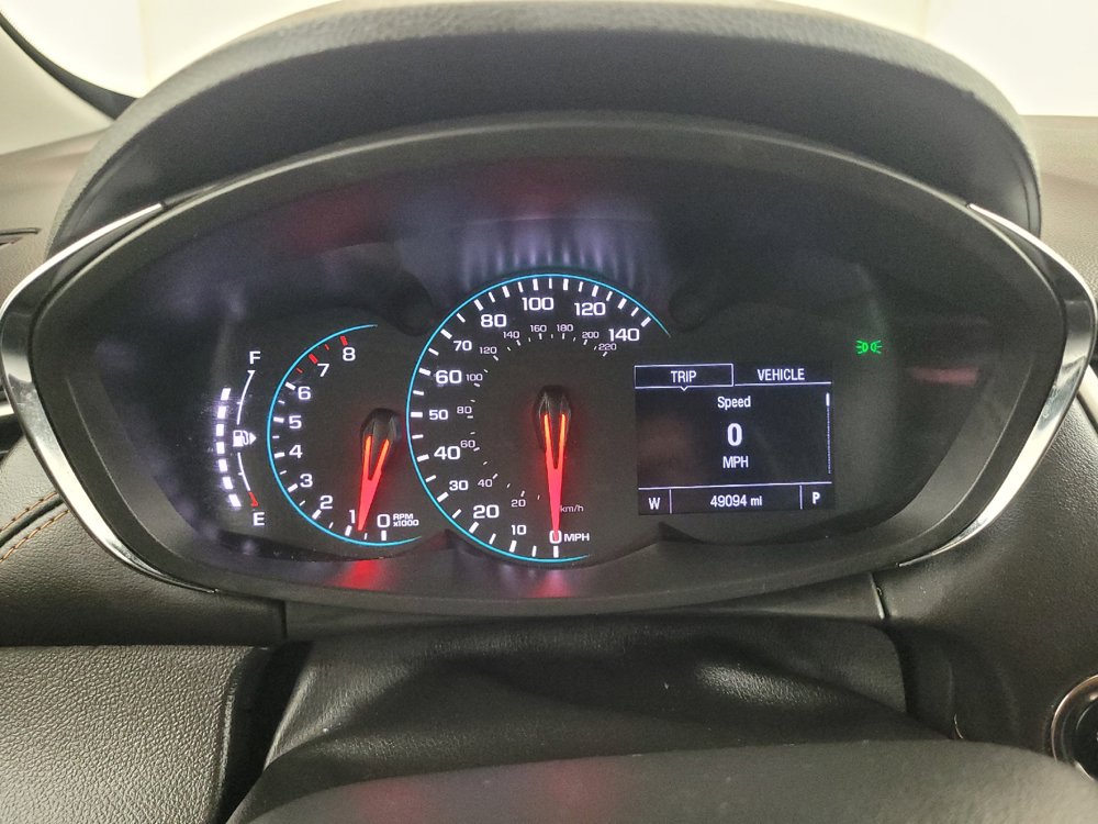 Used 2020 Chevrolet Trax LT w/ Redline Edition AWD/4WD image 23