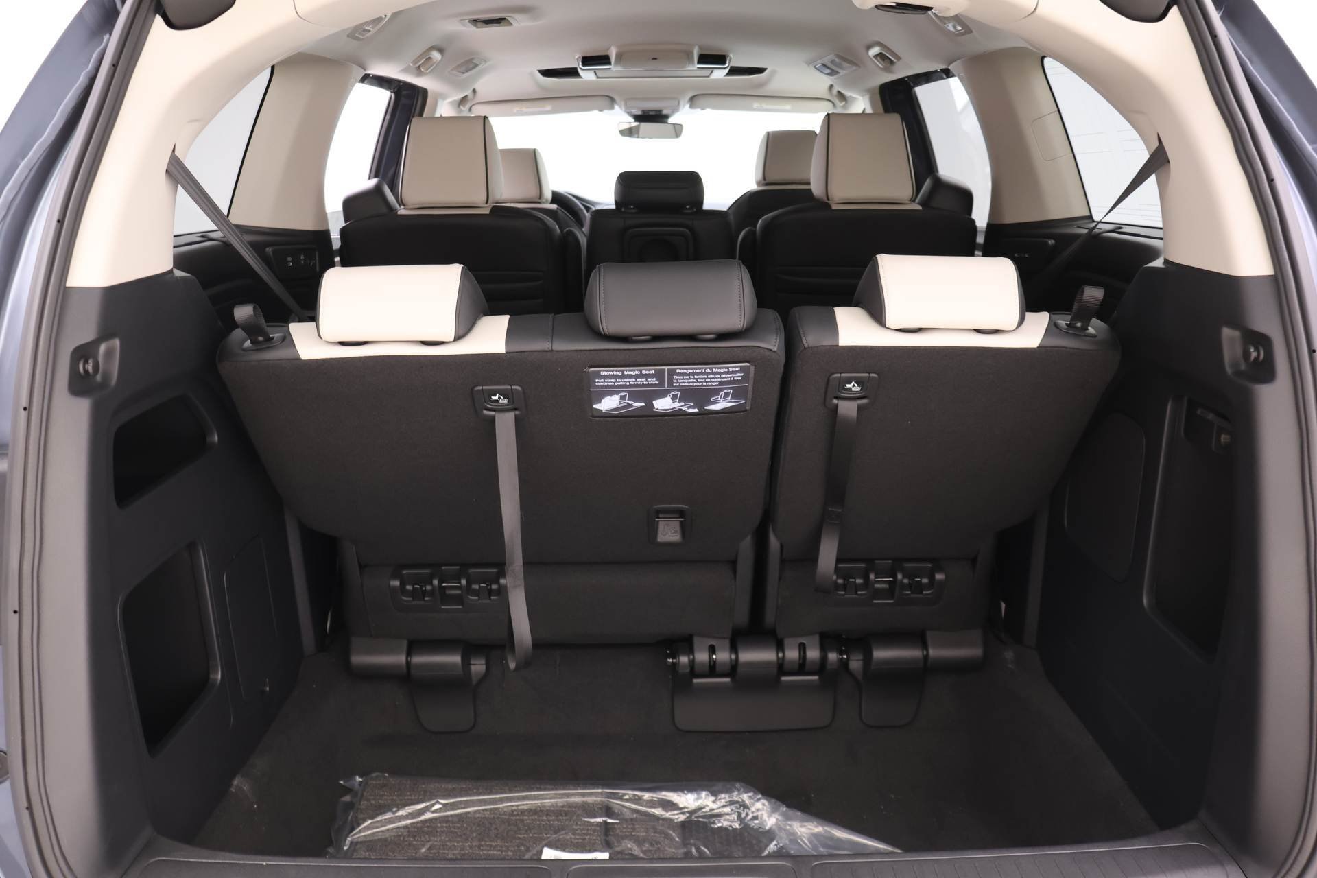New 2026 Honda Odyssey Elite image 14