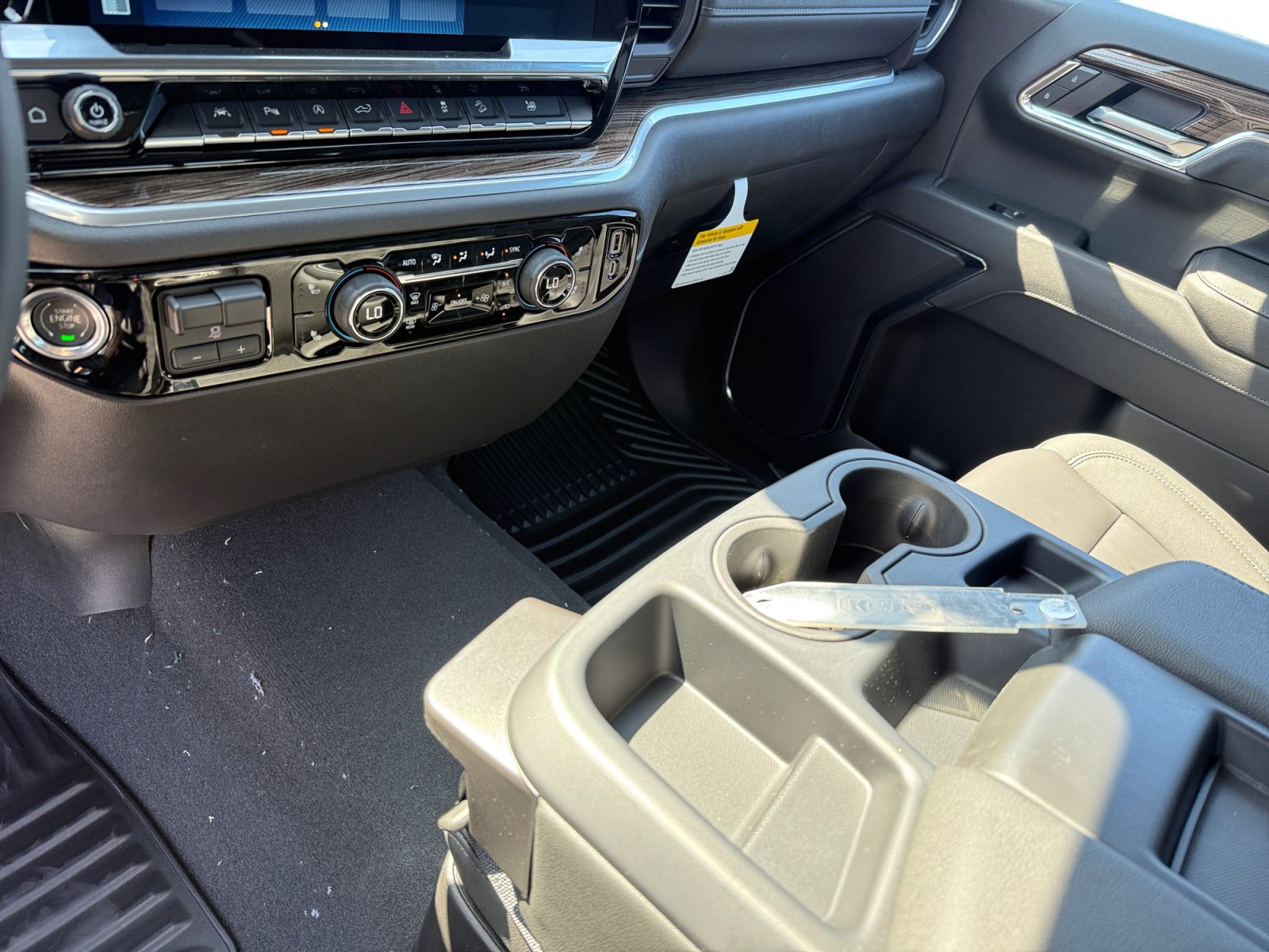 New 2026 Chevrolet Silverado 1500 LT w/ All Star Edition Plus AWD/4WD image 13