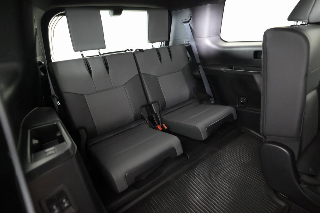 Used 2025 Lexus GX 550 image 12