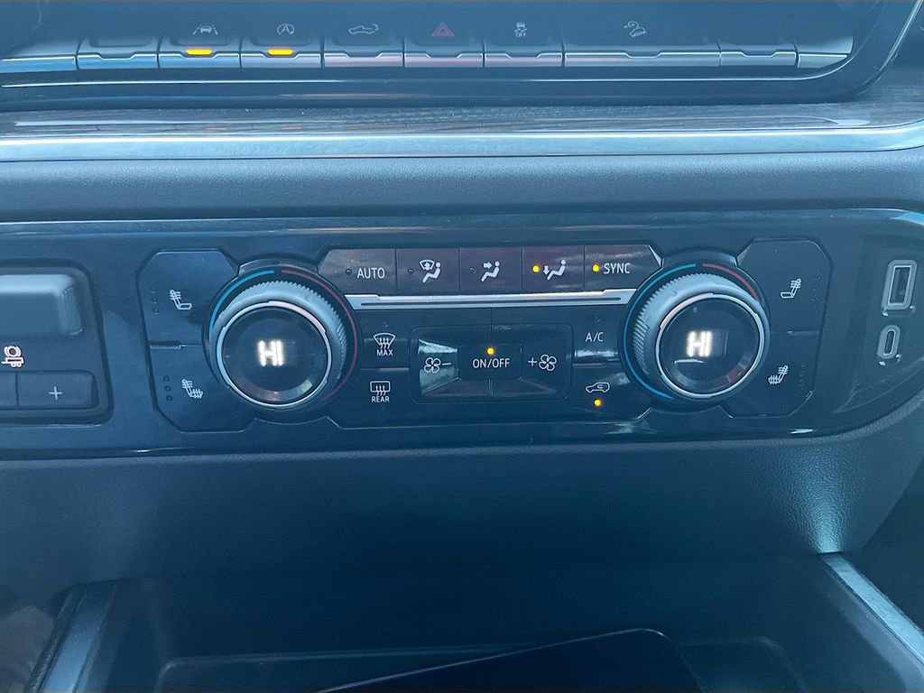 Used 2025 Chevrolet Silverado 1500 LT Trail Boss w/ Convenience Package II image 16