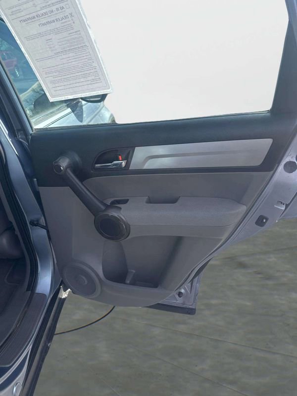 Used 2010 Honda CR-V LX image 11