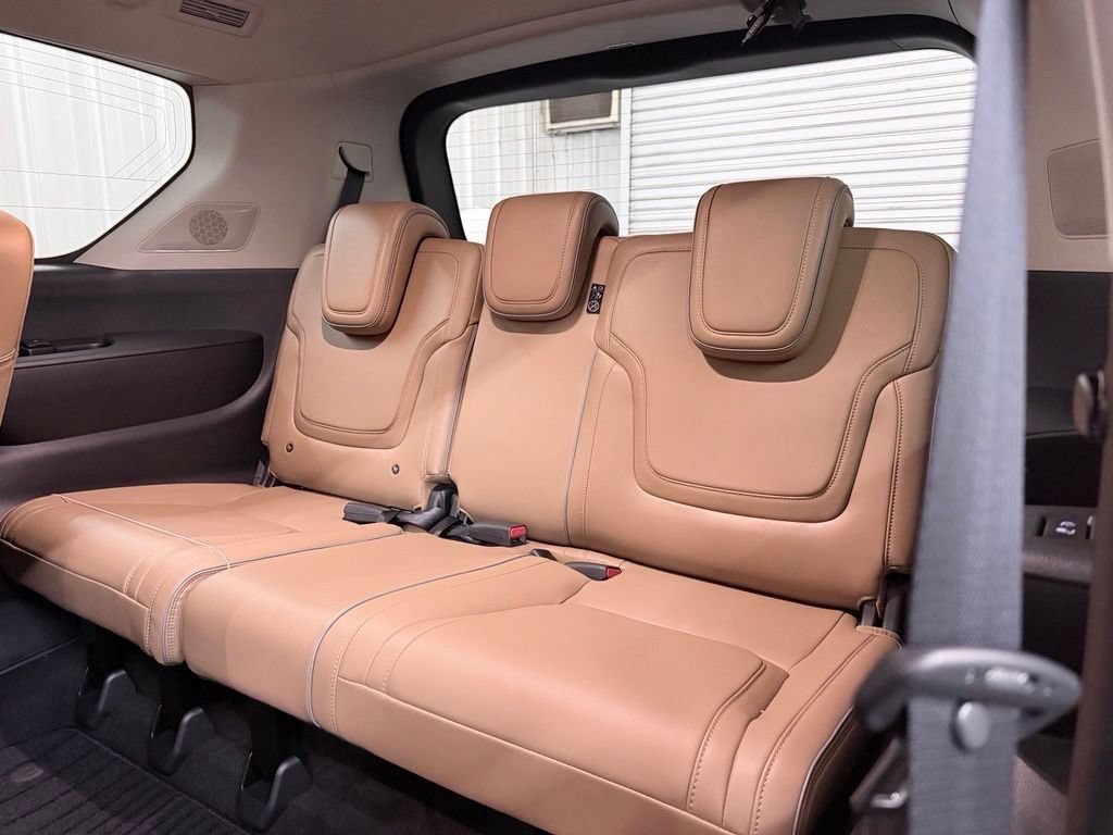 New 2027 INFINITI QX80 Luxe RWD image 43