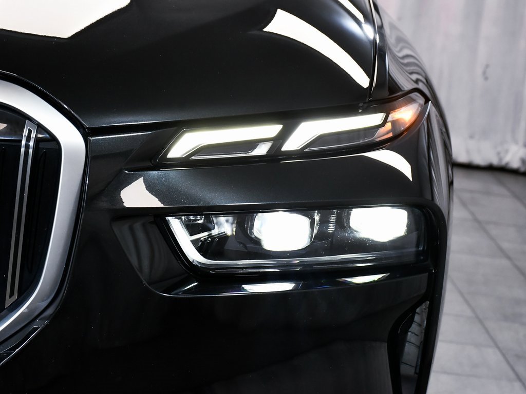 Used 2024 BMW X7 xDrive40i image 97