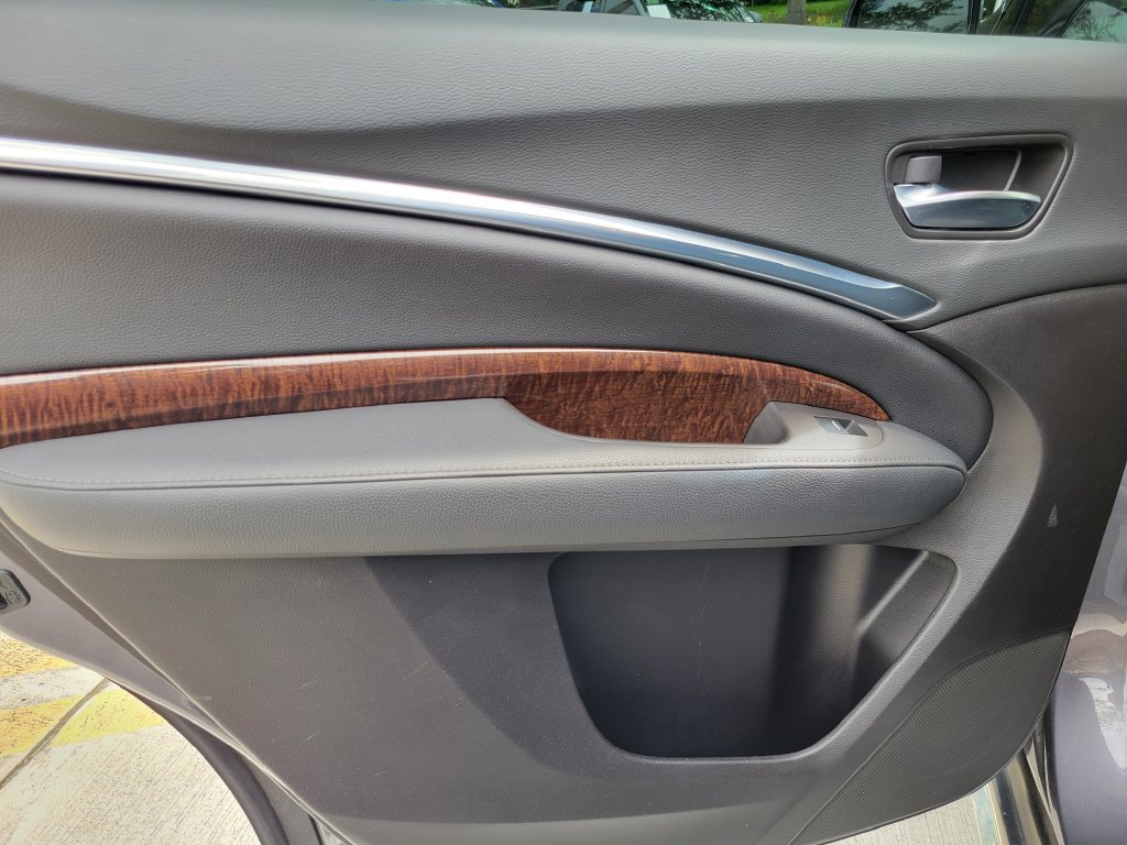 Used 2020 Acura MDX FWD image 15