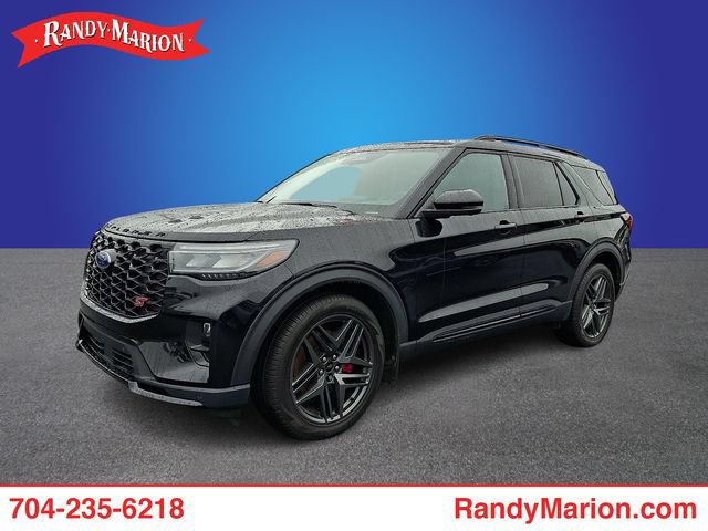 Used 2025 Ford Explorer ST AWD/4WD image 1