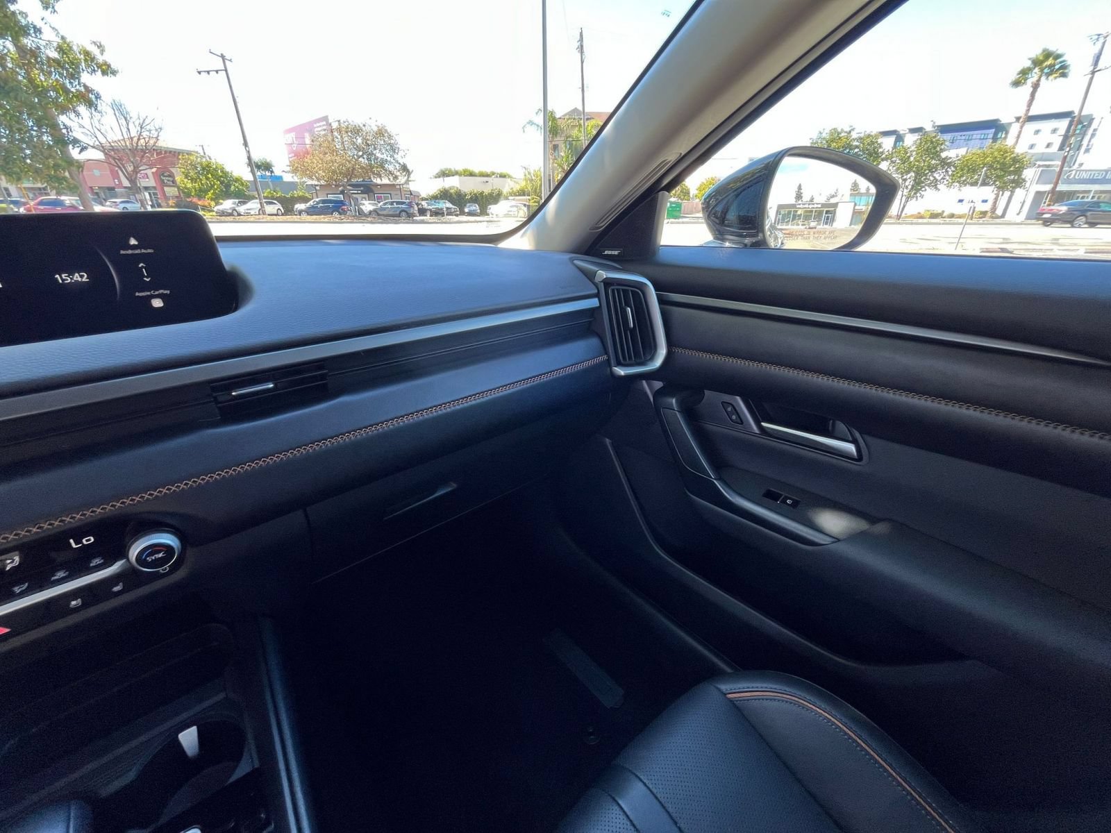 Used 2026 MAZDA CX-50 AWD 2.5 S w/ Premium Package image 36