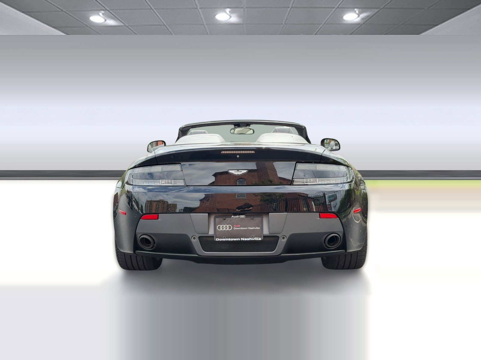 Used 2016 Aston Martin V8 Vantage GT RWD image 34