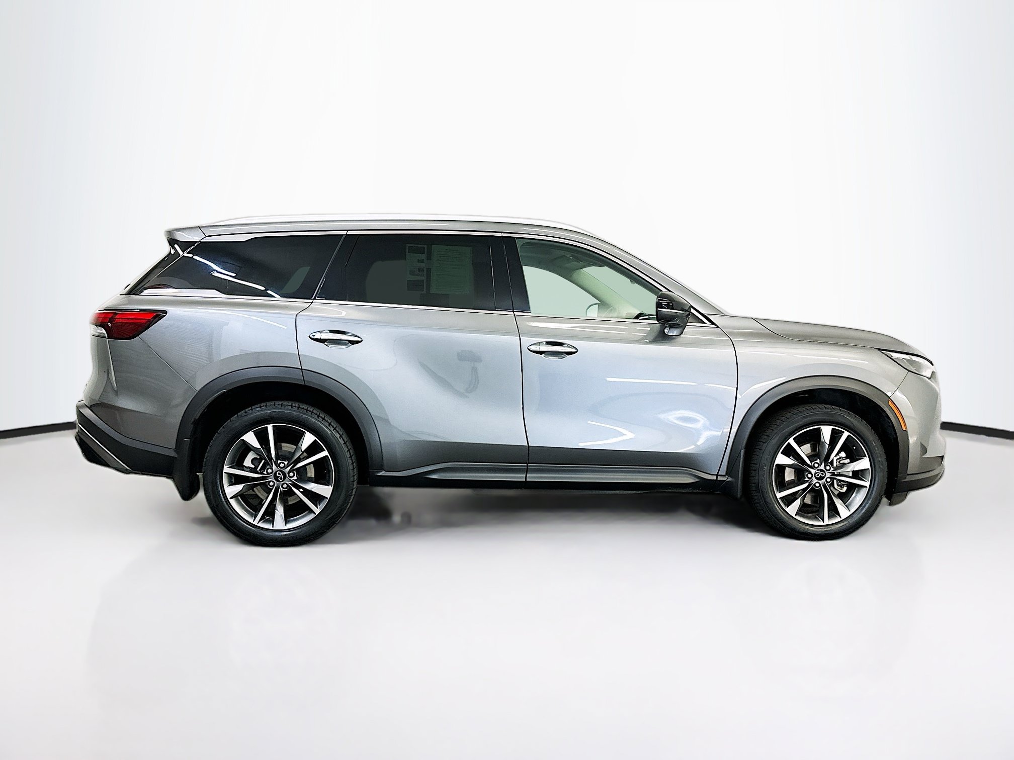 Used 2023 INFINITI QX60 Luxe w/ Cargo Package AWD/4WD image 10