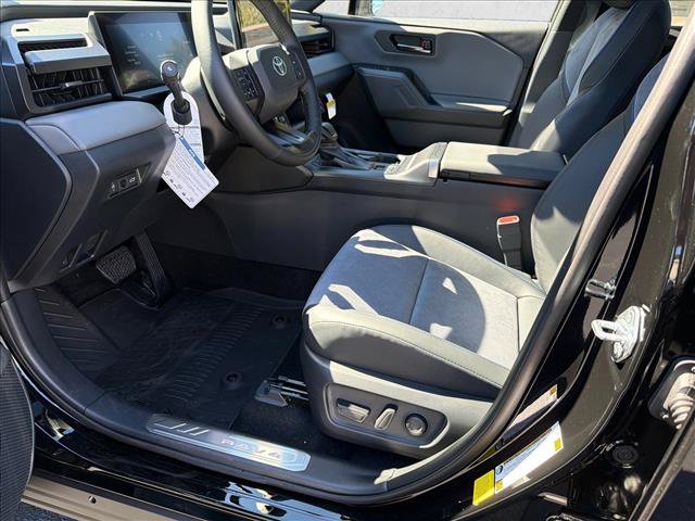 New 2026 Toyota RAV4 XSE AWD/4WD image 9