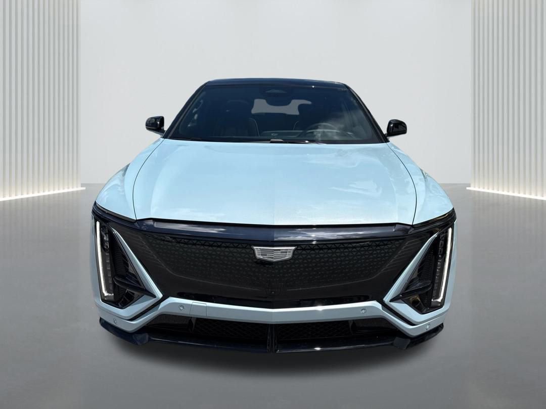 New 2026 Cadillac Lyriq V image 2