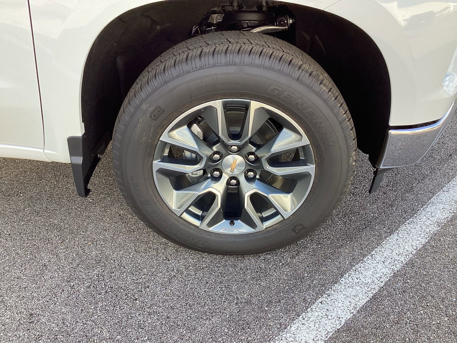 New 2026 Chevrolet Silverado 1500 LT image 15