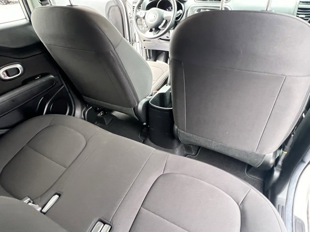 Used 2019 Kia Soul image 28
