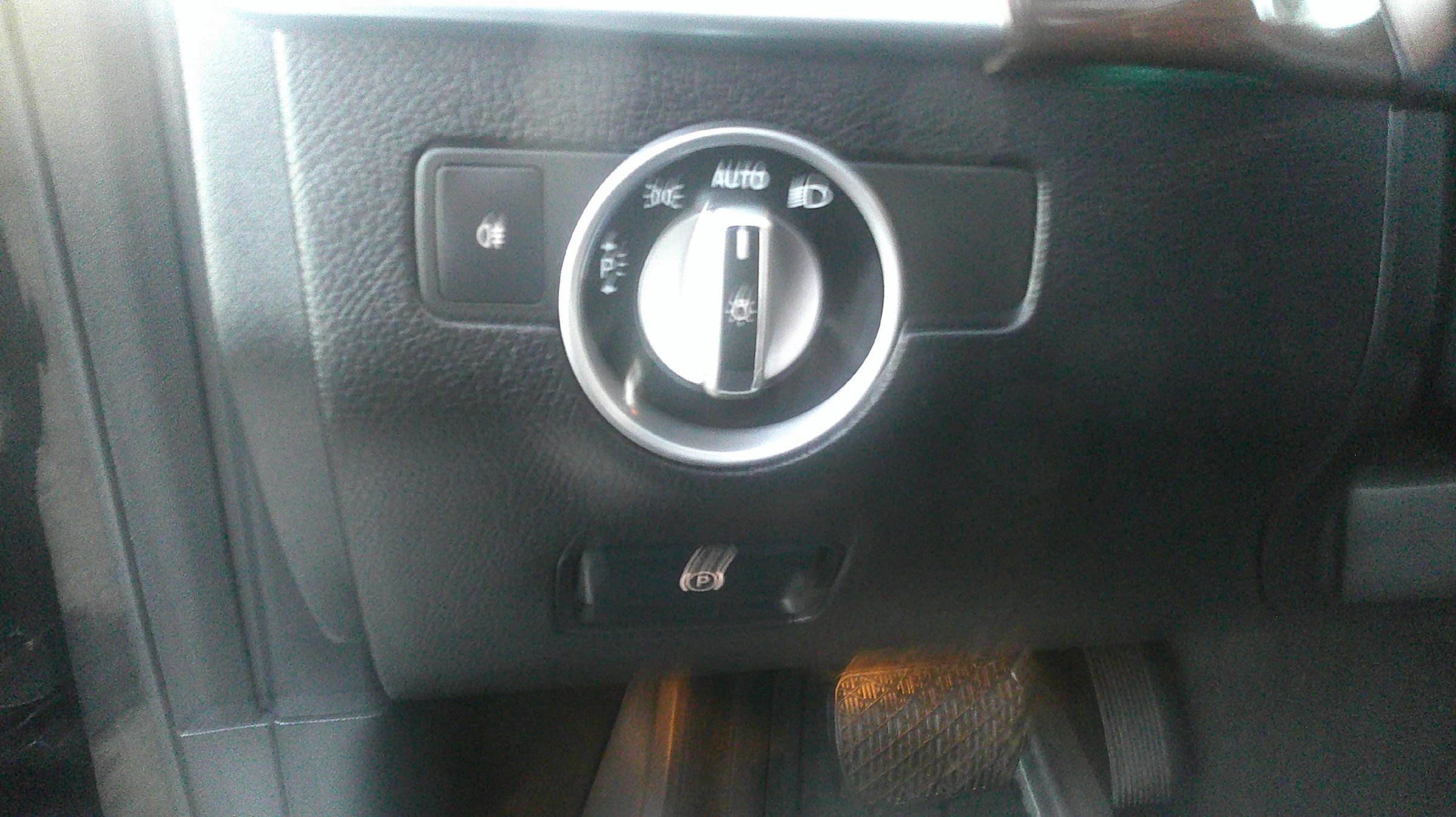 Used 2014 Mercedes-Benz GL 450 4MATIC image 17
