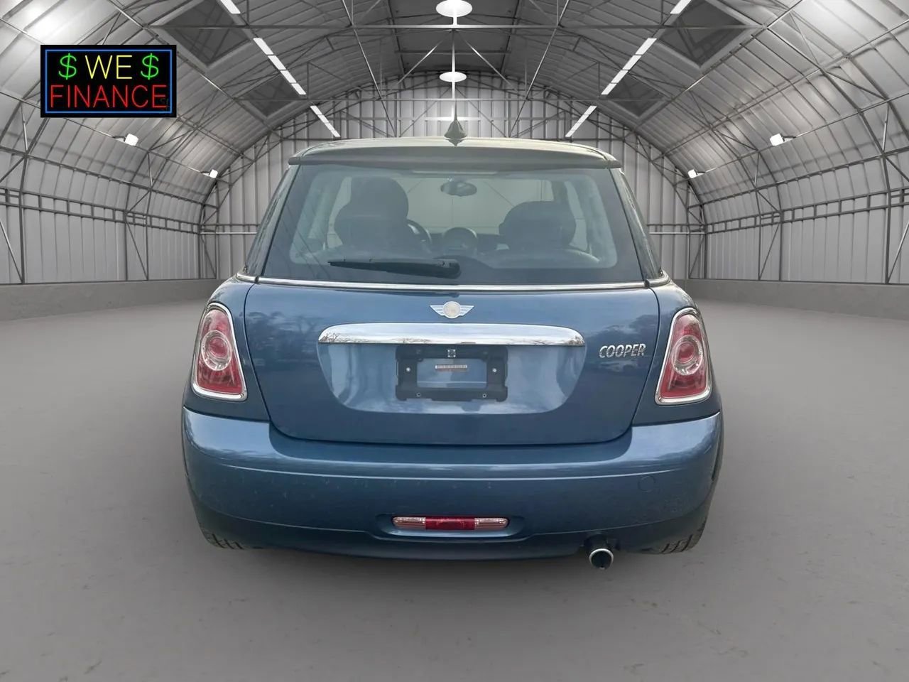 Used 2011 MINI Cooper Hardtop image 5