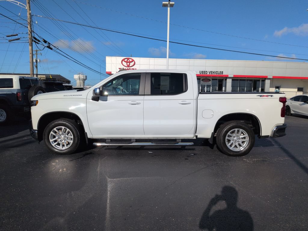 Used 2020 Chevrolet Silverado 1500 LT w/ All-Star Edition AWD/4WD image 2