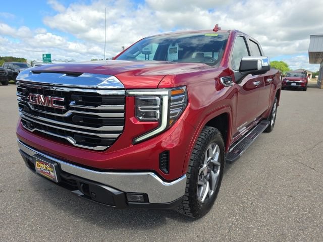 Used 2023 GMC Sierra 1500 SLT w/ SLT Premium Package AWD/4WD image 1