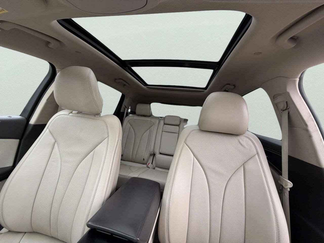 Used 2016 Lincoln MKX Reserve image 21