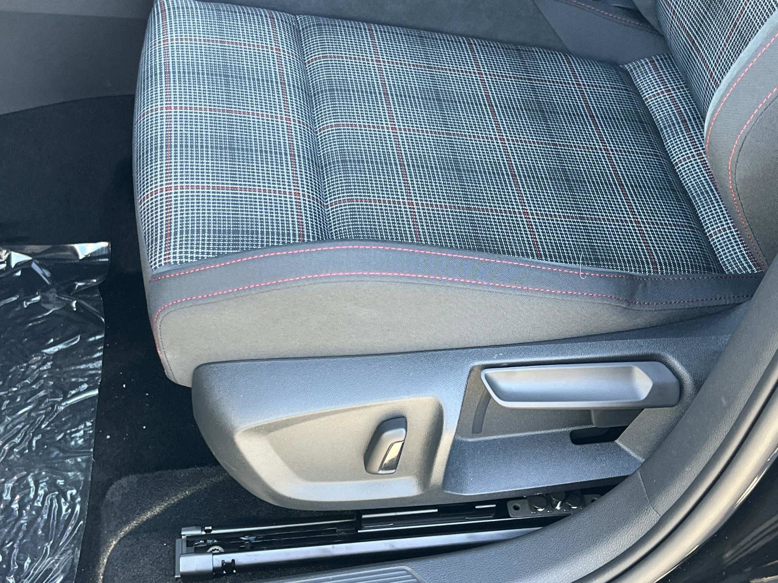 New 2026 Volkswagen GTI S image 20