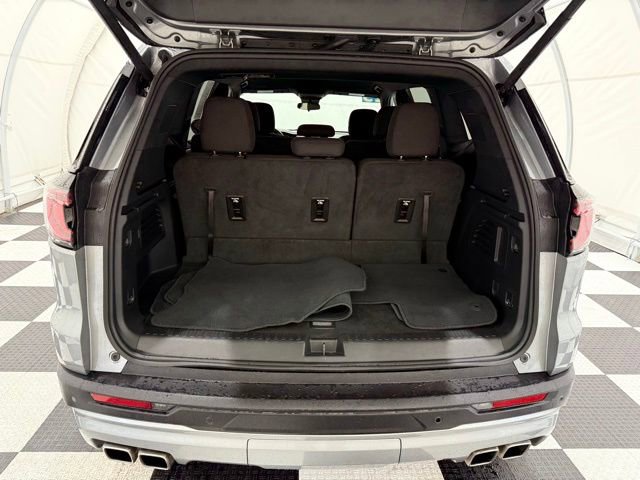 Used 2025 GMC Acadia Elevation image 4