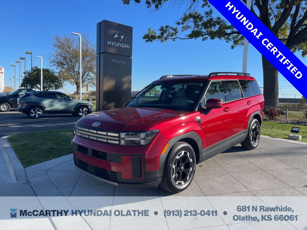 Used 2025 Hyundai Santa Fe SEL image 1