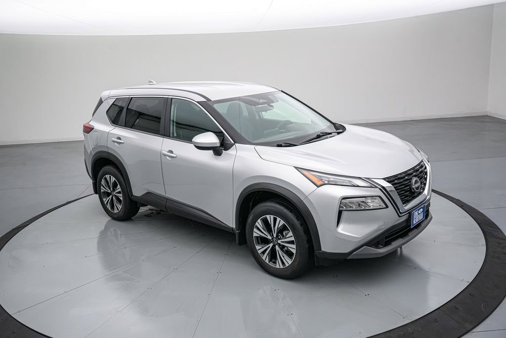 Used 2023 Nissan Rogue SV AWD/4WD image 3