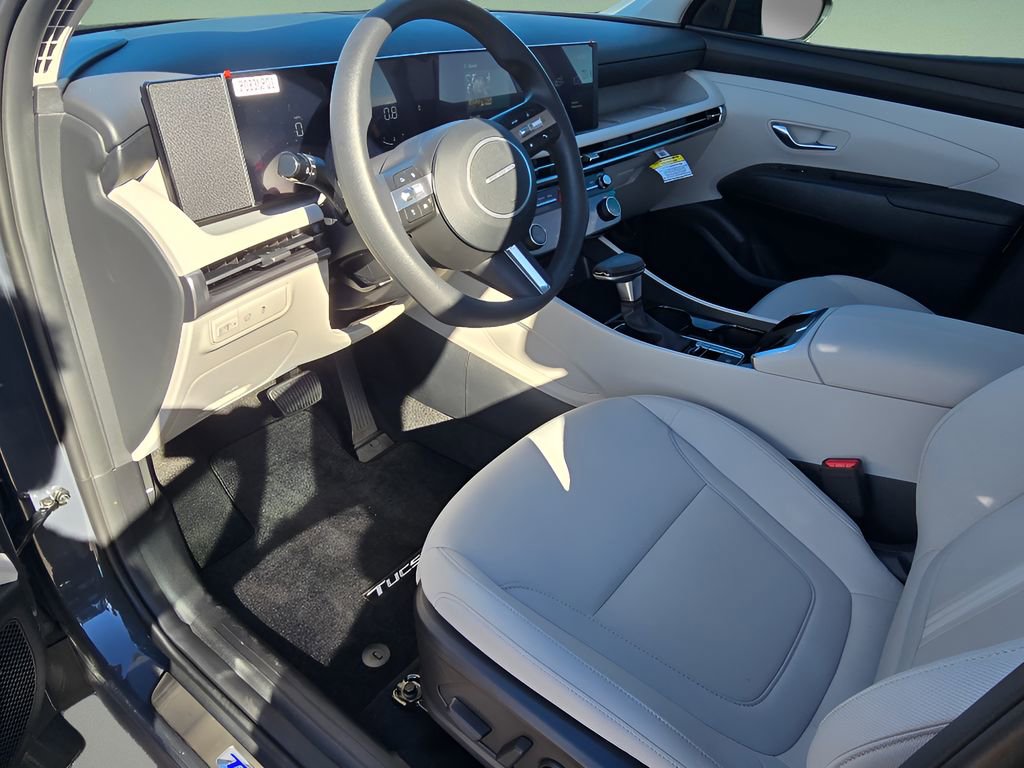 New 2026 Hyundai Tucson SEL image 24