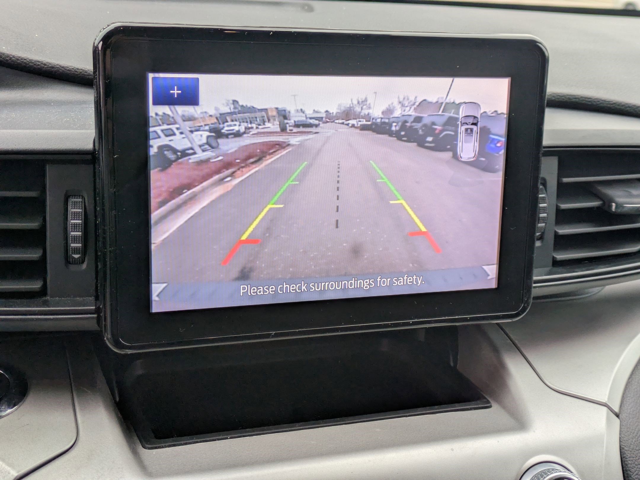 Used 2021 Ford Explorer XLT image 13